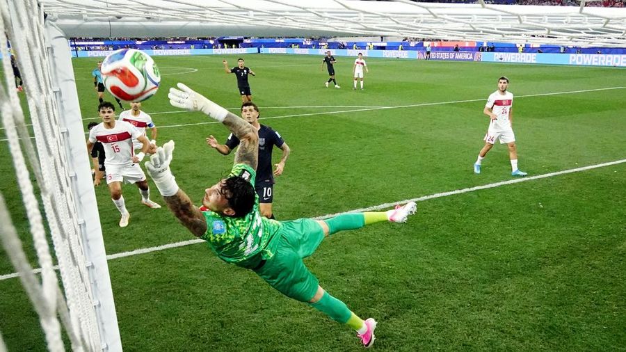 Pertandingan antara Amerika Serikat (AS) dan Turki di Stadion Los Angeles, Inglewood, California, AS, Jumat (26/6/2026) WIB. (REUTERS/Matthew Childs)