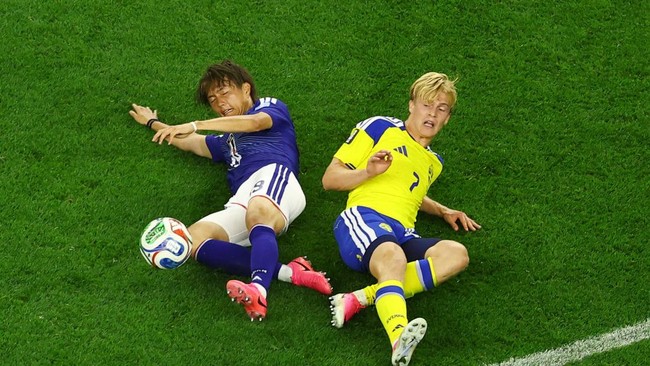 Jepang Tahan Swedia 1-1, Samurai Biru Lolos Grup F Dampingi Belanda