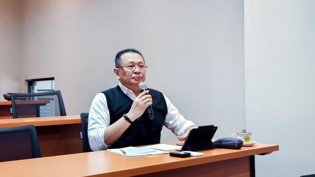 Ilustrasi berita Nasional: Bamsoet Tegaskan Mundur dari DPR Usai Jadi Dewan Pertimbangan Presiden