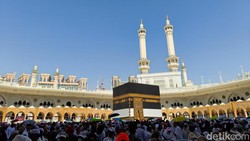 Proses Pencucian Kabah Dilakukan Hari Ini, Tradisi Tahunan Simbol Penghormatan