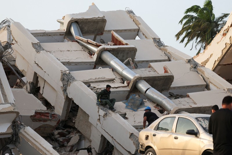 Keruskan akibat gempa bumi di La Guaira, Venezuela, Jumat (26/6/2026). (REUTERS/Leonardo Fernandez Viloria)