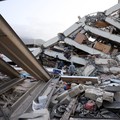 Keruskan akibat gempa bumi di La Guaira, Venezuela, Jumat (26/6/2026). (REUTERS/Leonardo Fernandez Viloria)