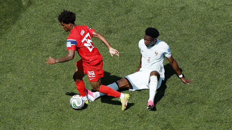 Laga Norwegia vs Prancis pada pertandingan terakhir Grup I Piala Dunia 2026 di Stadion Gillette, Foxborough, Amerika Serikat (AS), Sabtu (27/6/2026) WIB. (REUTERS/Jeenah Moon)