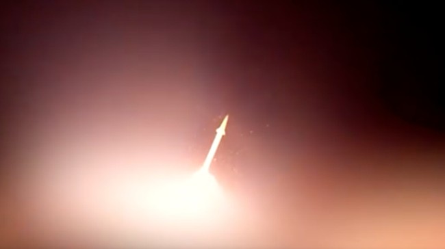 Balas AS, Potret Rudal dan Drone Iran Meluncur ke Kuwait-Bahrain