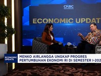 Harga Minyak Mentah Naik, Airlangga Gelontorkan Stimulus Bebas Pajak Impor Plastik & LPG
