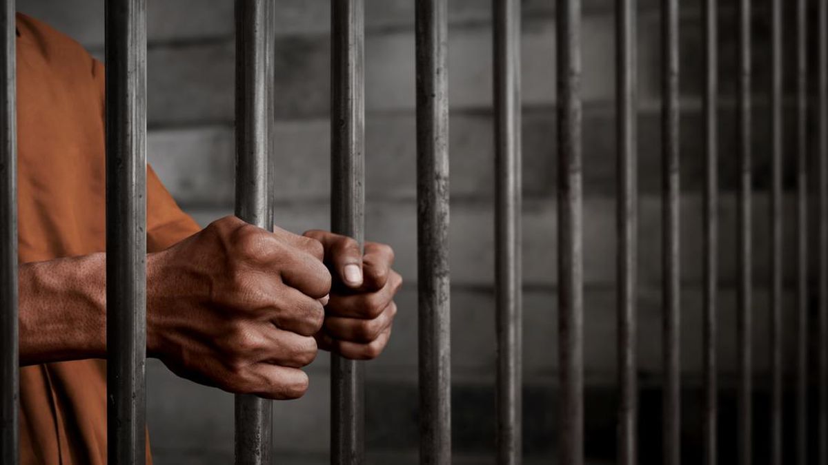 Polisi Tes Urine Petugas Terlibat Pesta Narkoba Napi di Rutan Depok — NadiKabar.com
