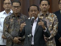 Menteri ESDM, Bahlil Lahadalia saat menyampaikan keterangan kepada awak media di Jakarta, Senin (29/6/2026). (Tangkapan Layar Youtube/Sin Po TV)