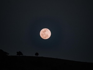 Radius Bulan Berkurang 46 Meter, Kerak Kian Rapuh