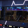 Layar menampilkan pergerakan Indeks Harga Saham Gabungan (IHSG) di Bursa Efek Indonesia (BEI), Jakarta, Selasa (30/6/2026). (CNBC Indonesia/Tri Susilo)