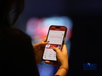Layar menampilkan pergerakan Indeks Harga Saham Gabungan (IHSG) di Bursa Efek Indonesia (BEI), Jakarta, Selasa (30/6/2026). (CNBC Indonesia/Tri Susilo)