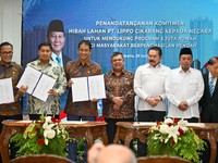Menteri Keuangan (Menkeu), Purbaya Yudhi Sadewa saat menghadiri penandatangan komitmen hibah lahan PT Lippo Cikarang kepada negara untuk mendukung program 3 Juta Rumah bagi masyarakat berpenghasilan rendah yang berlangsung di Jakarta, Senin (29/6/202