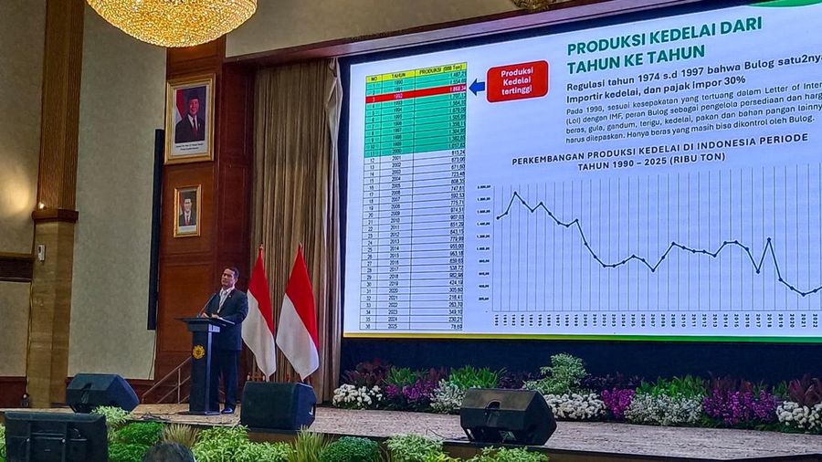 Menteri Pertanian (Mentan) Amran Sulaiman dalam acara Pemilihan Ketua Umum Persatuan Wredatama (PWRI) Pertanian Masa Bhakti 2026-2031 di Kementan, Jakarta, Selasa (30/6/2026). (CNBC Indonesia/Martysari RIzky)
