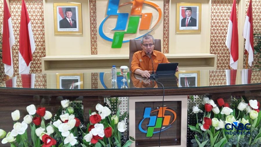 Deputi Bidang Statistik Distribusi dan Jasa BPS. Ateng Hartono. (CNBC Indonesia/Robertus Andrianto)