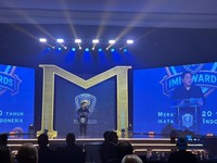 Erick Thohir saat menyampaikan pemaparan dalam acara IMI Awards di Jakarta, Rabu (1/7/2026). (CNBC Indonesia/Elga Nurmutia)