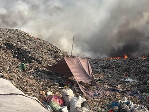 Video: Masuk Hari Keempat Kebakaran TPA Jatiwaringin, Helikopter Dikerahkan