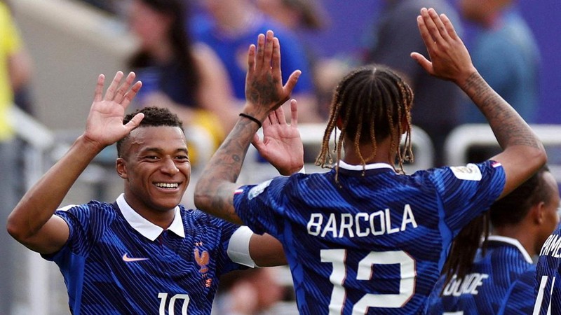 Prancis lolos ke babak 16 besar Piala Dunia 2026 usai menghajar Swedia dengan skor 3-0 di Stadion New York New Jersey, Selasa (30/6) atau Rabu (1/7) WIB. (IMAGN IMAGES via Reuters/Vincent Carchietta)
