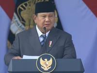Presiden Prabowo Subianto saat menghadiri Upacara Peringatan ke-80 Hari Bhayangkara Tahun 2026 di Kab. Bogor, Rabu. (1/7/2026). (YouTube/Sekretariat Presiden)