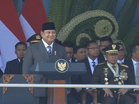 Presiden Prabowo Subianto saat menghadiri Upacara Peringatan ke-80 Hari Bhayangkara Tahun 2026 di Kab. Bogor, Rabu. (1/7/2026). (YouTube/Sekretariat Presiden)