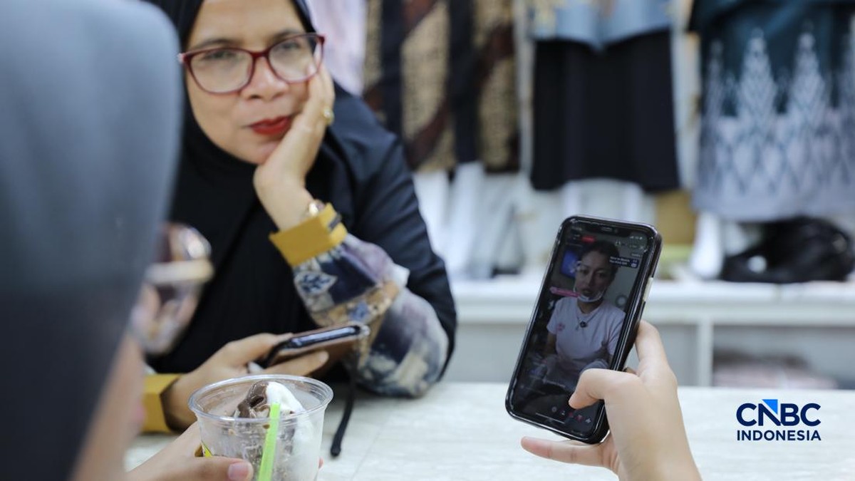 Shopee Cs Refund Dana Pedagang Online Usai Pajak Ditunda