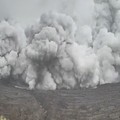 Detik-Detik Horor Gunung Taal Meletus, Muntah Abu Setinggi 4.000 Kaki