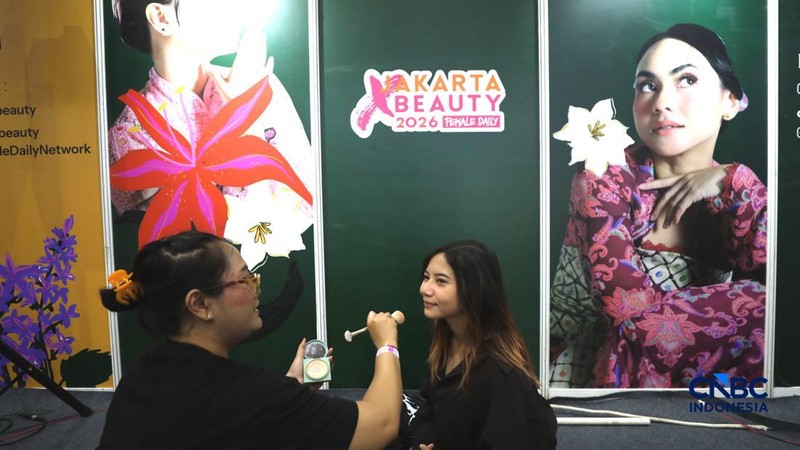 Suasana acara Jakarta X Beauty 2026, di Jakarta International Convention Center (JCC) Jakarta, Kamis (2/7/2026). (CNBC Indonesia/Tri Susilo)