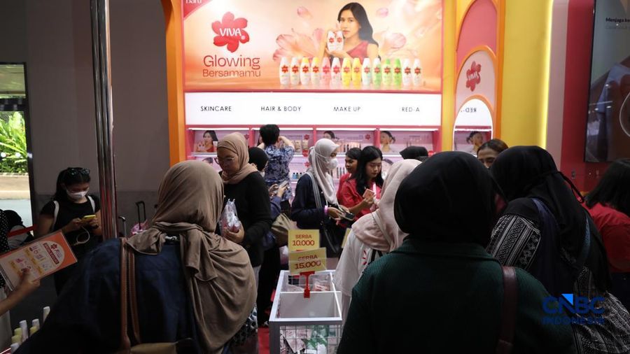 Suasana acara Jakarta X Beauty 2026, di Jakarta International Convention Center (JCC) Jakarta, Kamis (2/7/2026). (CNBC Indonesia/Tri Susilo)