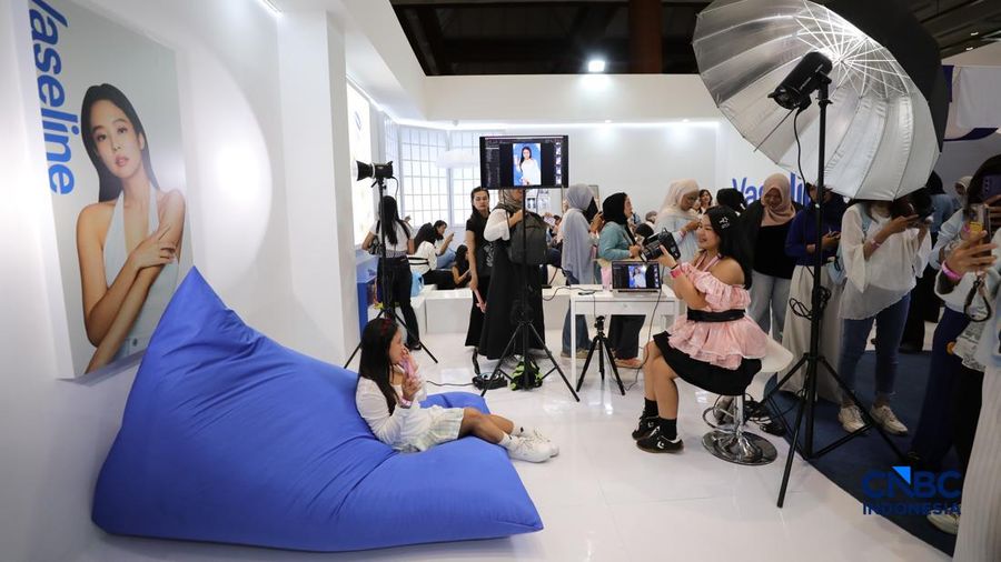 Suasana acara Jakarta X Beauty 2026, di Jakarta International Convention Center (JCC) Jakarta, Kamis (2/7/2026). (CNBC Indonesia/Tri Susilo)
