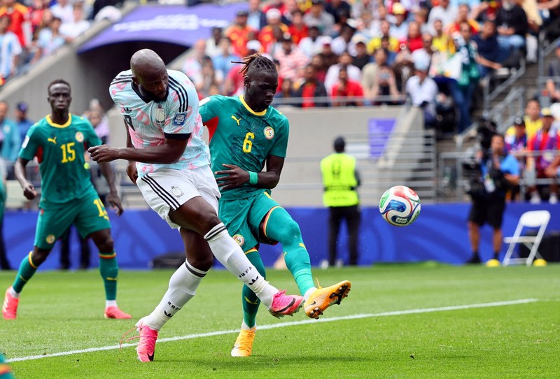 Tim nasional Belgia memastikan tempatnya di babak 16 besar Piala Dunia 2026, setelah meraih kemenangan dramatis atas Senegal (3-2), Kamis (2/7) dini hari WIB di Stadion Seattle, Amerika Serikat, dalam babak 32 besar Piala Dunia 2026. (IMAGN IMAGES via Reuters/BLAKE DAHLIN)