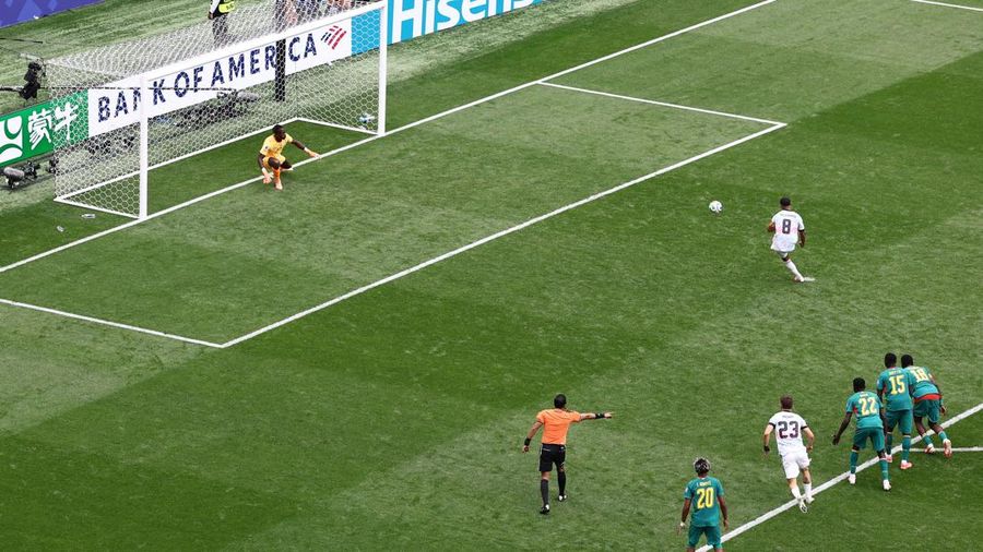 Tim nasional Belgia memastikan tempatnya di babak 16 besar Piala Dunia 2026, setelah meraih kemenangan dramatis atas Senegal (3-2), Kamis (2/7) dini hari WIB di Stadion Seattle, Amerika Serikat, dalam babak 32 besar Piala Dunia 2026. (REUTERS/Lee Smith)