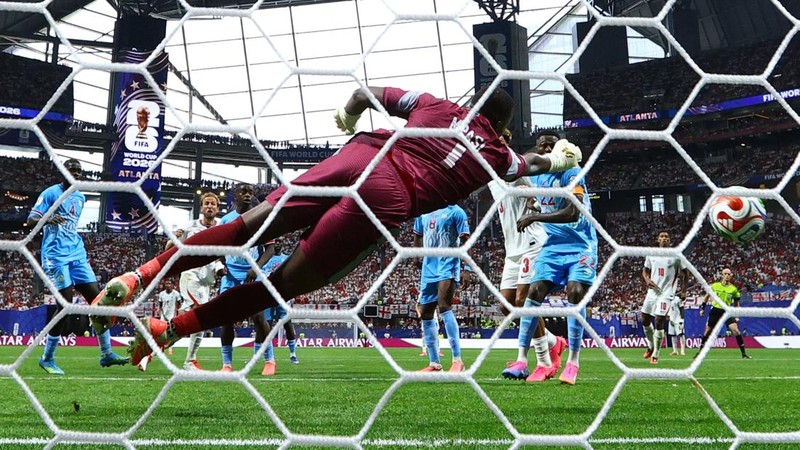 Tim nasional Inggris sukses melaju ke babak 16 besar Piala Dunia 2026 setelah menumbangkan Republik Demokratik Kongo dengan skor 2-1 dalam laga babak 32 besar di Stadion Mercedes-Benz, Atlanta, Amerika Serikat, pada Rabu (1/7/2026) waktu setempat. (IMAGN IMAGES via Reuters/NATHAN RAY SEEBECK)