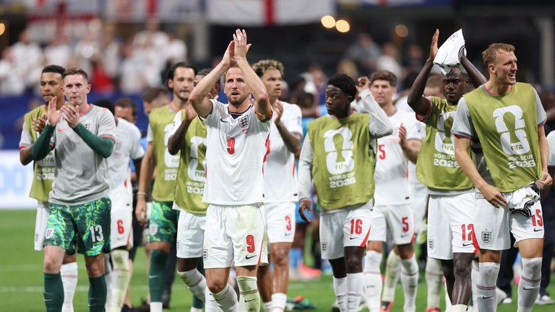 Tim nasional Inggris sukses melaju ke babak 16 besar Piala Dunia 2026 setelah menumbangkan Republik Demokratik Kongo dengan skor 2-1 dalam laga babak 32 besar di Stadion Mercedes-Benz, Atlanta, Amerika Serikat, pada Rabu (1/7/2026) waktu setempat. (REUTERS/Paul Childs)