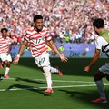 Timnas Amerika Serikat memastikan diri meraih tiket babak 16 besar Piala Dunia 2026 usai mengalahkan  Bosnia-Herzegovina berakhir 2-0. Laga babak 32 besar Piala Dunia 2026 itu berlangsung di Stadion San Francisco Bay Arena, AS, Kamis (2/7/2026) WIB.