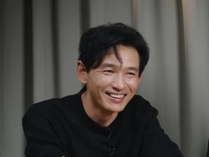 Stalker Hwang Jung Min Didenda & Jalani Rehabilitasi