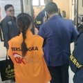 Komisaris sekaligus pemegang saham PT BPR DCN berinisial GK sebagai tersangka atas dugaan berbagai pelanggaran, termasuk pemberian kredit fiktif senilai Rp14,8 miliar. (Dok. OJK)