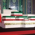 Peti jenazah mendiang Pemimpin Tertinggi Iran Ayatollah Ali Khamenei dan anggota keluarganya dipajang pada hari delegasi internasional berpartisipasi dalam upacara perpisahan untuk Khamenei, yang tewas pada 28 Februari selama serangan udara Israel da