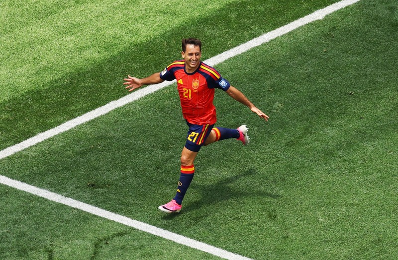 Spanyol menaklukkan Austria denhgan skor akhir 3-0 pada babak 32 besar Piala Dunia 2026 di Stadion Los Angeles, Kamis (2/7) atau Jumat (3/7) dini hari WIB. (IMAGN IMAGES via Reuters/KIYOSHI MIO)