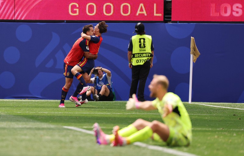 Spanyol menaklukkan Austria denhgan skor akhir 3-0 pada babak 32 besar Piala Dunia 2026 di Stadion Los Angeles, Kamis (2/7) atau Jumat (3/7) dini hari WIB. (IMAGN IMAGES via Reuters/KIYOSHI MIO)