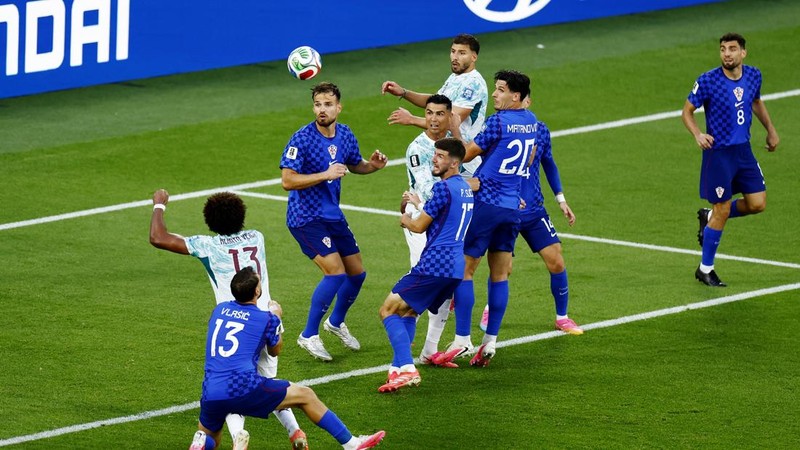 Timnas Portugal memastikan diri melaju ke babak 16 besar Piala Dunia 2026 usai menyingkirkan Kroasia dengan skor 2-1 di Toronto Stadium, Jumat (3/7/2026) pagi WIB. (REUTERS/Jeenah Moon)