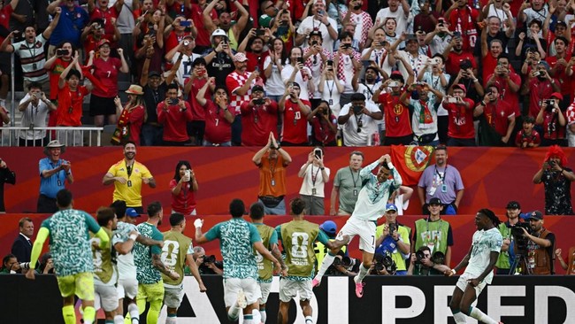 Cristiano Ronaldo Cetak Gol, Portugal Sikat Krosia dan Lolos ke 16 Besar