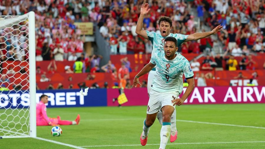 Timnas Portugal memastikan diri melaju ke babak 16 besar Piala Dunia 2026 usai menyingkirkan Kroasia dengan skor 2-1 di Toronto Stadium, Jumat (3/7/2026) pagi WIB. (REUTERS/Mike Segar)