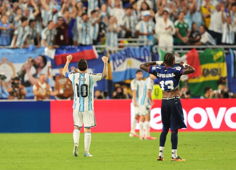 Soccer Football - FIFA World Cup 2026 - Round of 32 - Argentina v Cape Verde - Miami Stadium, Miami Gardens, Florida, U.S. - July 3, 2026 Argentina's Lionel Messi celebrates scoring their first goal with teammates REUTERS/Amanda Perobelli