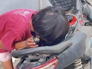 Penjelasan Psikolog soal Bocah Sukabumi yang Kecanduan Hirup Bensin