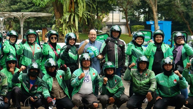 Bank Woori Saudara dan Grab Kolaborasi Lewat Pelepasan Armada Branding