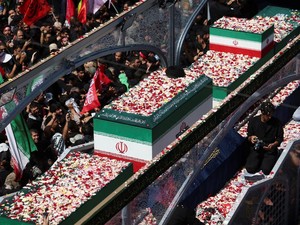 Pesan Politik Pemakaman Ali Khamenei dan Geopolitik Selat Hormuz
