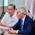 Ketua Dewan Ekonomi Nasional (DEN) Luhut Binsar Pandjaitan saat melakukan pertemuan dengan mantan Perdana Menteri Inggris, Tony Blair di Jakarta, Senin (6/7/2026). (Instagram/luhut.pandjaitan)