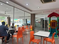 Restoran cepat saji di kawasan Jakarta Selatan pada Kamis (2/7/2026). (Dok Ist)