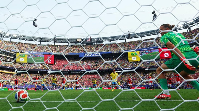 SOCCER-WORLDCUP-BRA-NOR/