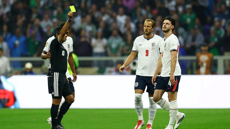 SOCCER-WORLDCUP-MEX-ENG/