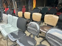 Suasana mebel bekas di kawasan Jl Dr Sahardjo, Manggarai, Jakarta Selatan pada Kamis (2/7/2026). (Dok Ist)