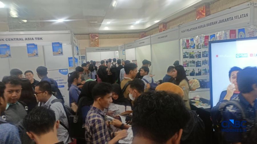 Pemerintah kembali menggelar bursa kerja Jakarta Selatan Career Fest & Bazaar 2026 untuk mempertemukan pencari kerja dengan perusahaan yang sedang membuka lowongan. Job fair secara luring digelar pada 7-8 Juli 2026 di Gedung Nyi Ageng Serang, Setiabu